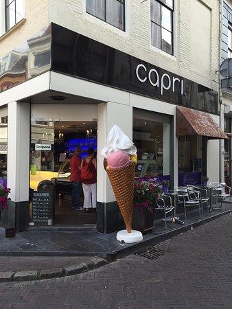IJssalon Capri