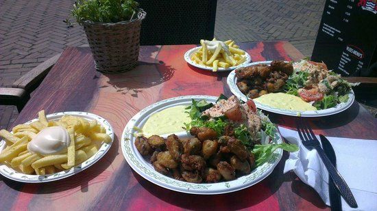 't Dolfijntje Fish and More
